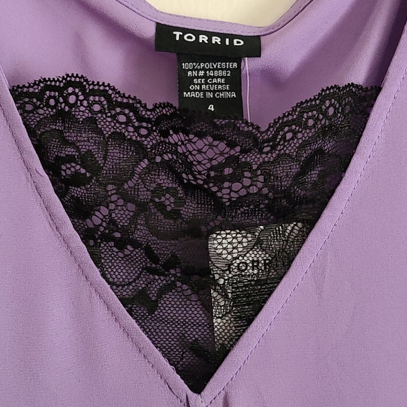 TORRID Lavender V-Neck Blouse w/Black Lace - Picture 2 of 3